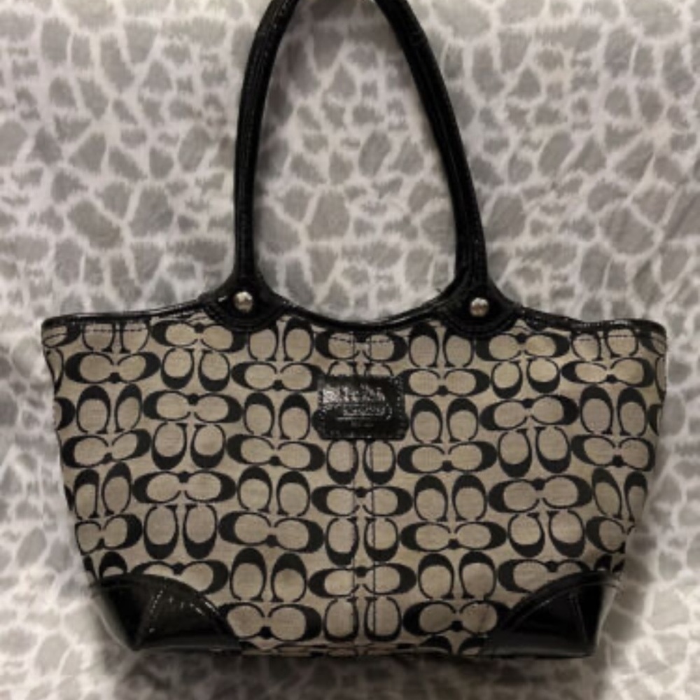 Preloved Coach Bleecker Signature tote